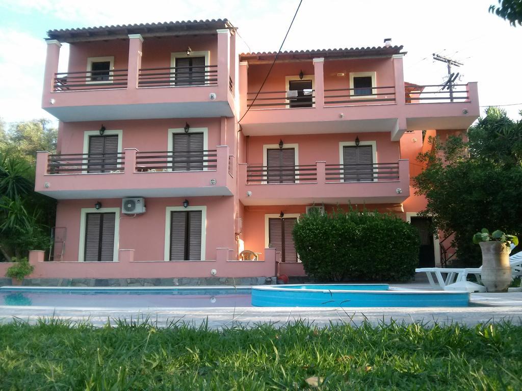 Stathis Apartments Dassia  Extérieur photo