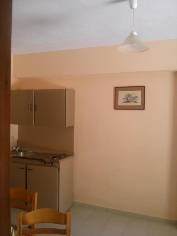 Stathis Apartments Dassia  Extérieur photo